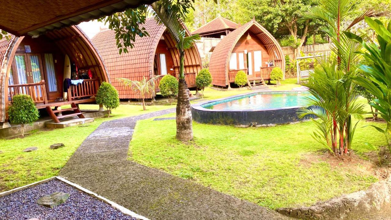Pondok Sari Homestay Ungasan Exteriör bild